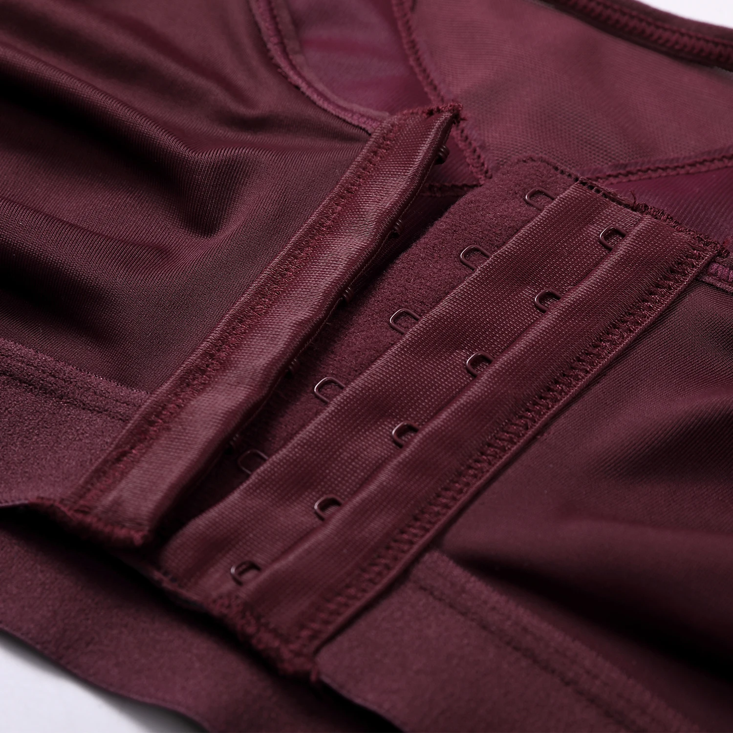 DELIMIRA Women's Plus Size Full Coverage Front Closure Wire Free Back Support Posture Bra X-shape Back D DD E F G