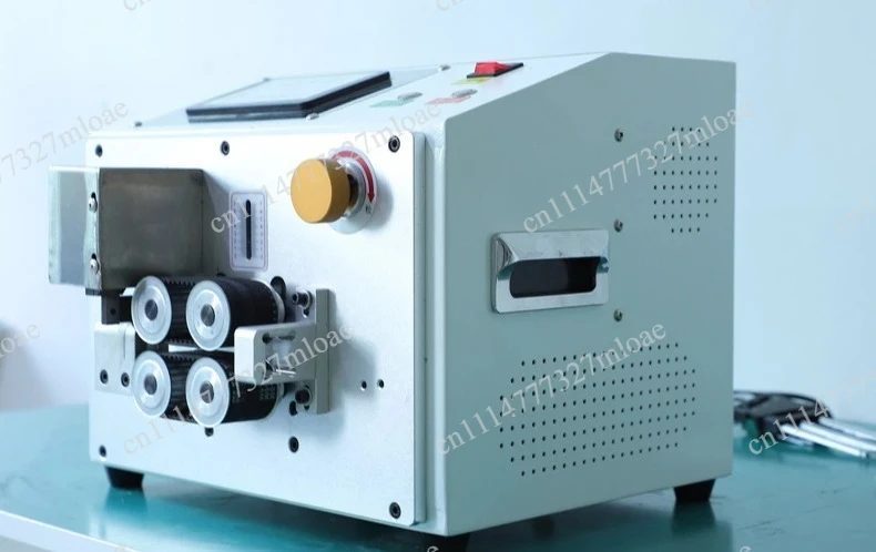Corrugated PVC hose cutting machine, silicone pipe automatic computer pipe cutting machine