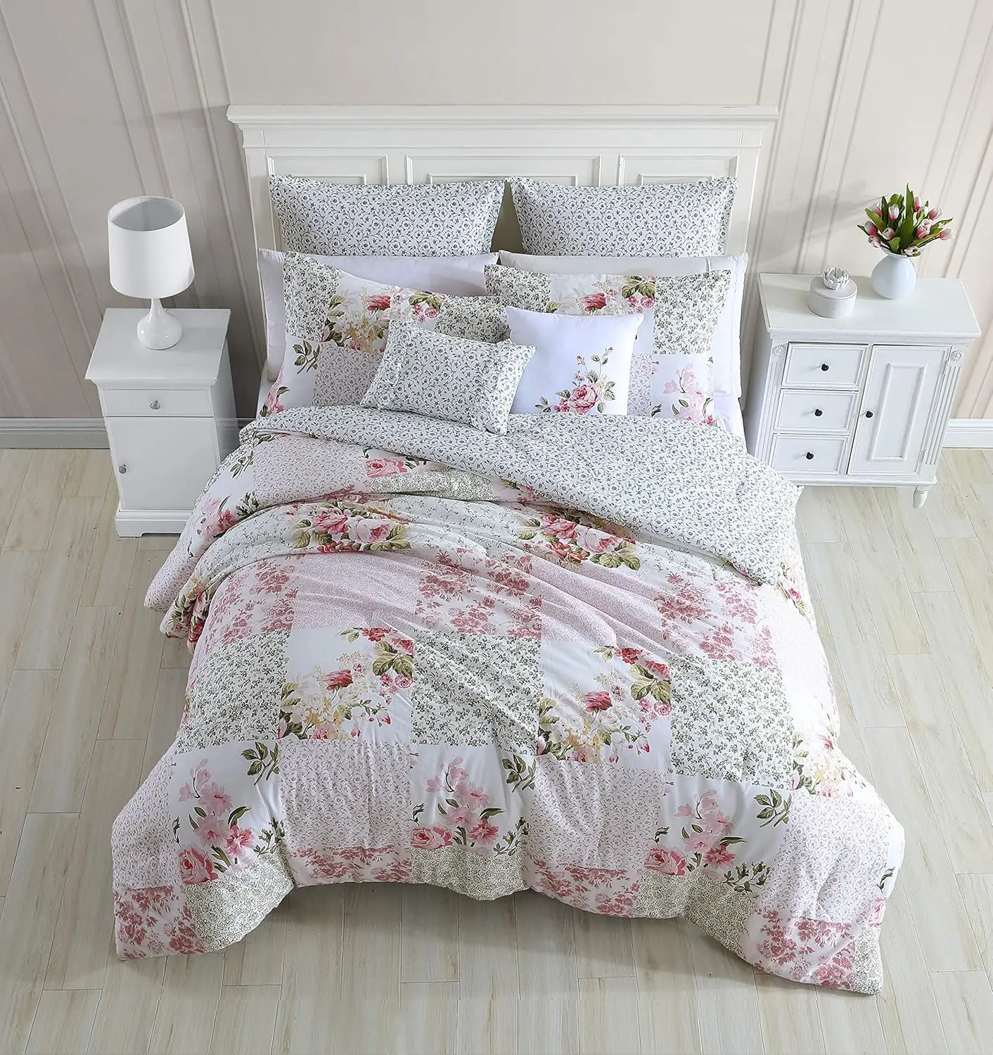 Laura Ashley Home - Queen Comforter Set, Reversible Cotton Bedding, Includes Matching Shams With Bonus Euro Shams & Throw