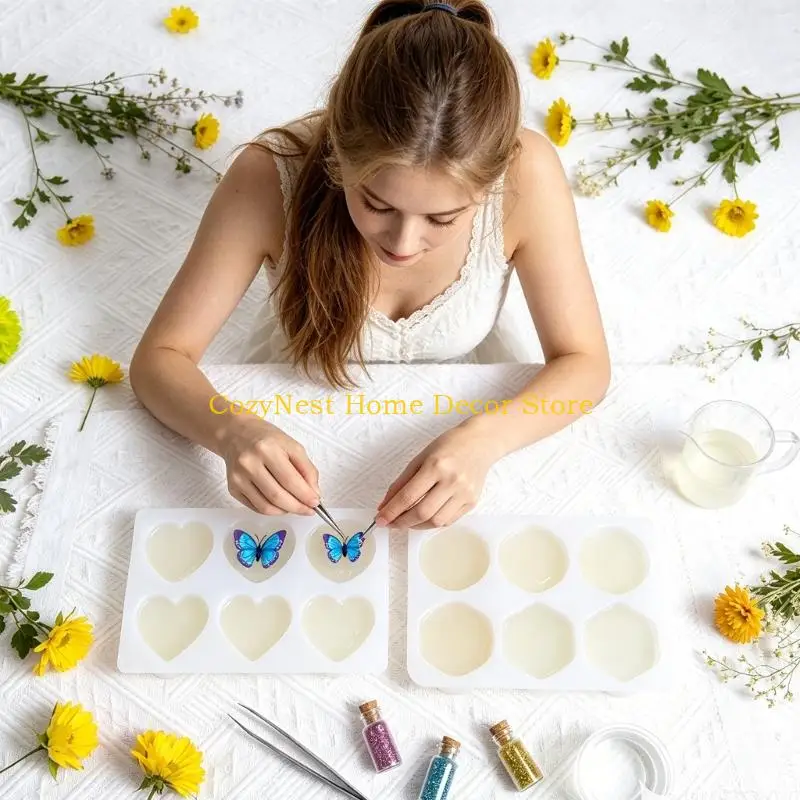 92MF Assorted Outline Casting Set with Heart Circle Square Styles, 4 Piece, for Epoxy Pouring Work and Home Display Work and