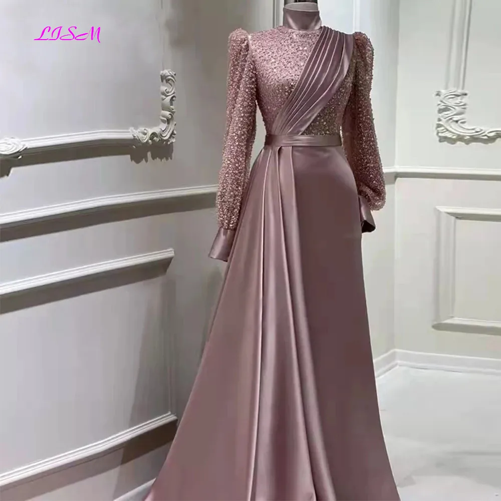 Elegant มุสลิมสีชมพูลูกปัดชุดราตรีผู้หญิงคอยาวแขนยาว A-Line ชุดราตรีอย่างเป็นทางการ Gowns งานแต่งงาน