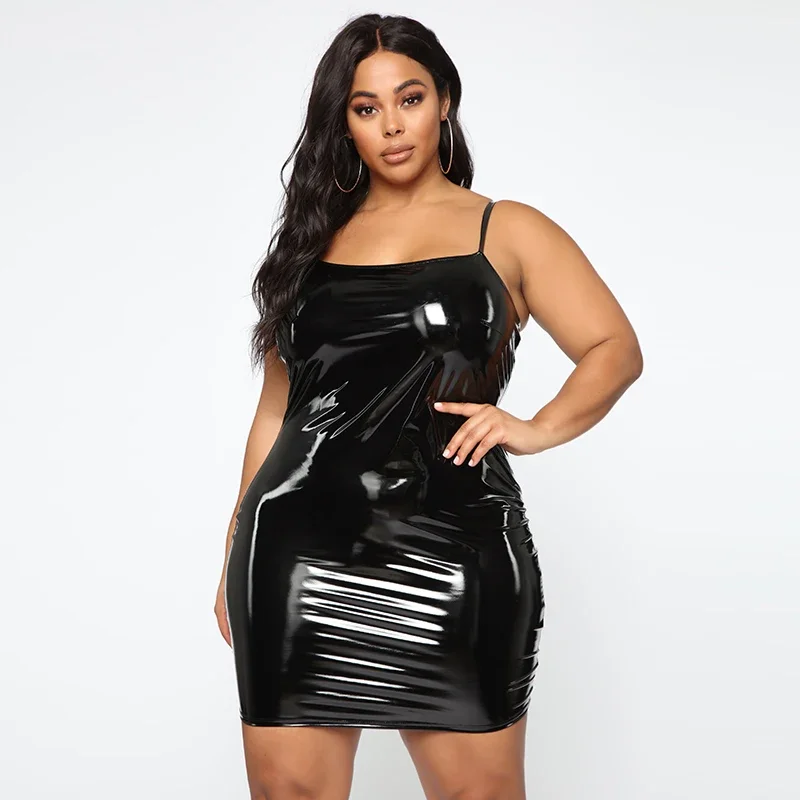 Robe en cuir PU pour femmes, grande taille, col licou sexy, bretelles spaghetti, mini robe en latex pour dames, batterie de fibres, 5XL