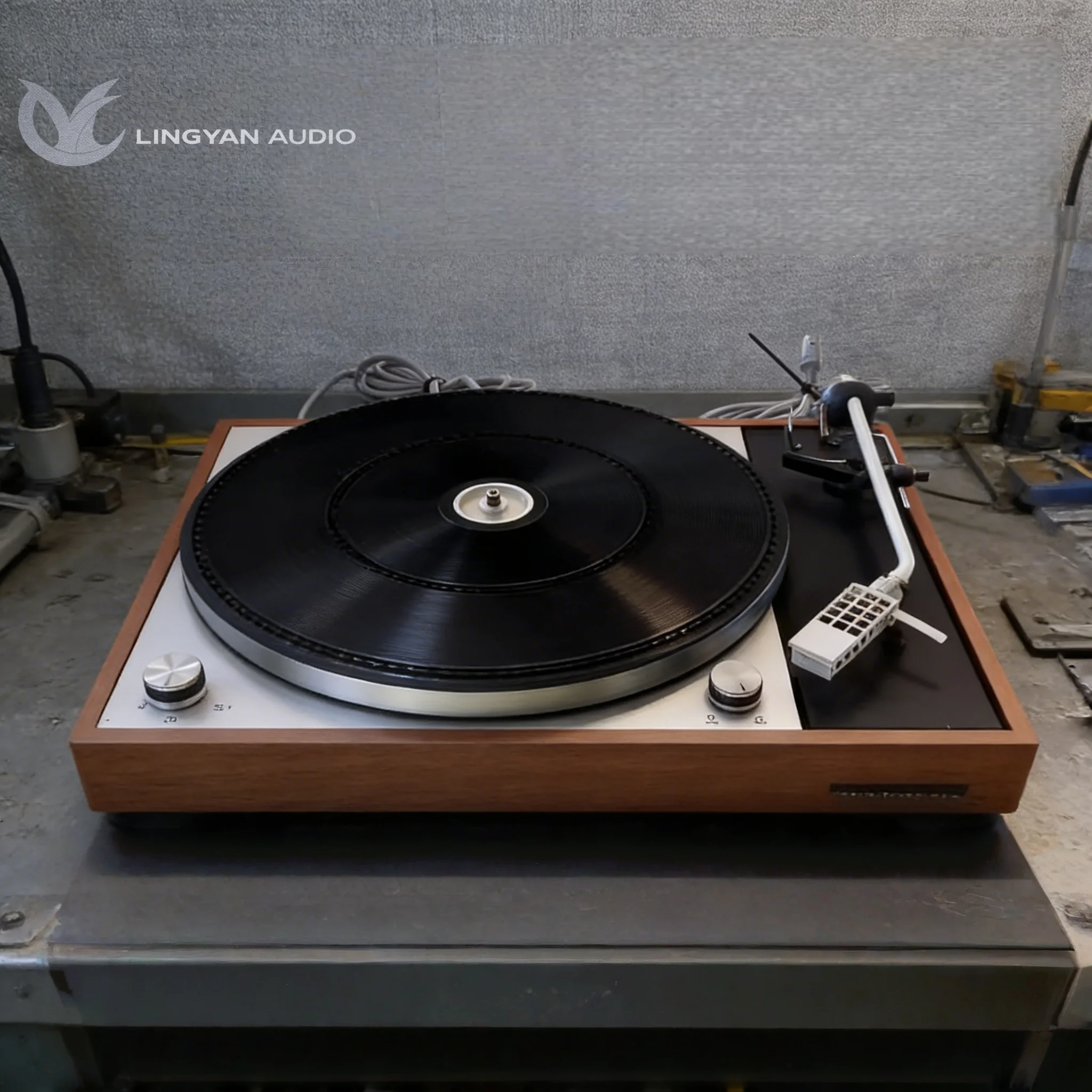 

Адаптер для виниловых пластинок 45 об/мин, идеально подходящий для проигрывателей Thorens, профессиональный аксессуар для механических проигрывателей Hi-Fi из алюминиевого сплава