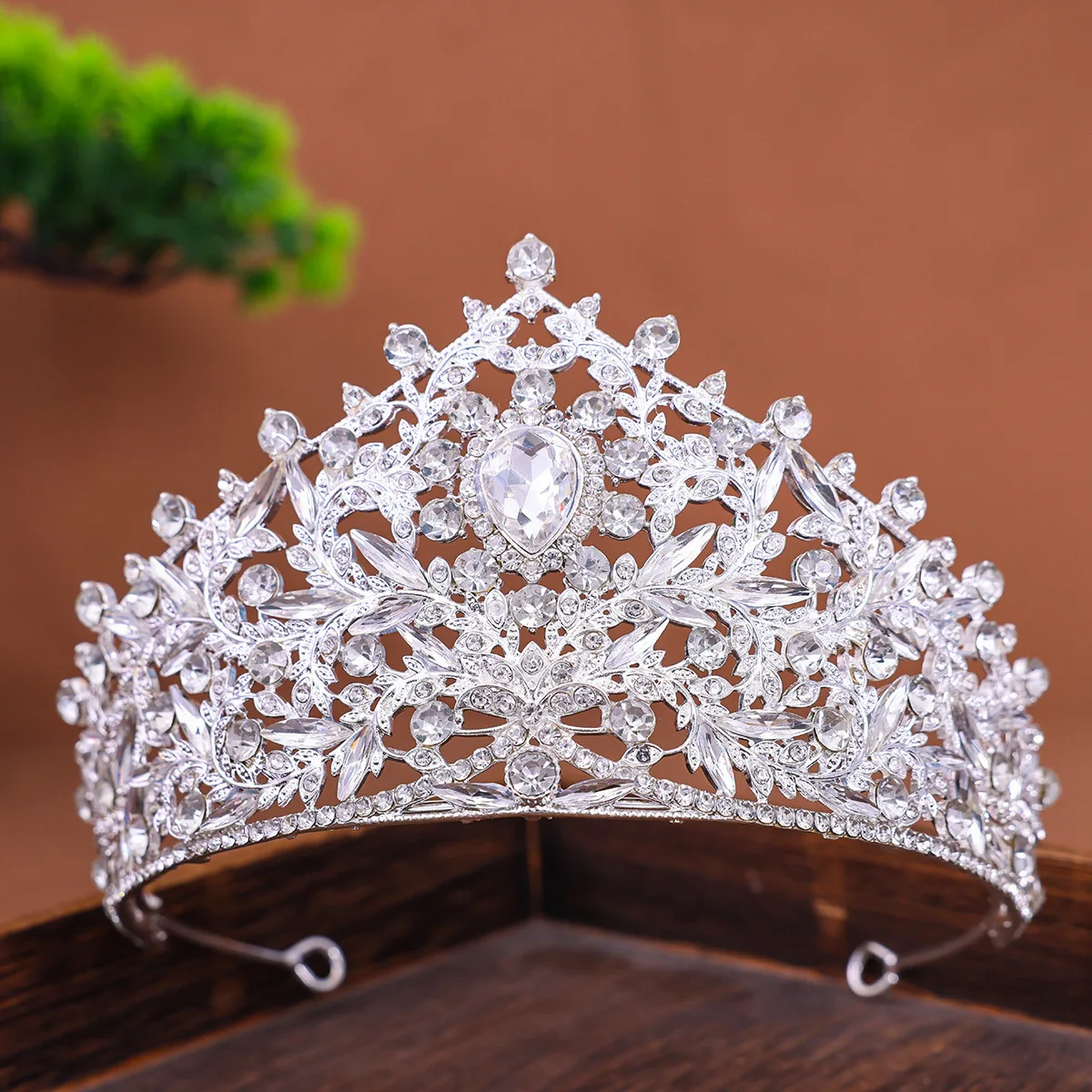 Silver Color Crowns and Tiaras Wedding Hair Accessories For Women Crown For Bridal Crystal Rhinestone Diadema Tiaras Bride Crown