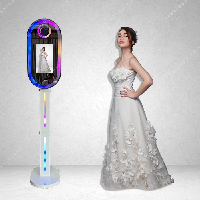

Portable Digital Mirror Selfie Booth Touch Screen Oval Magic Mirror Photo Booth Shell