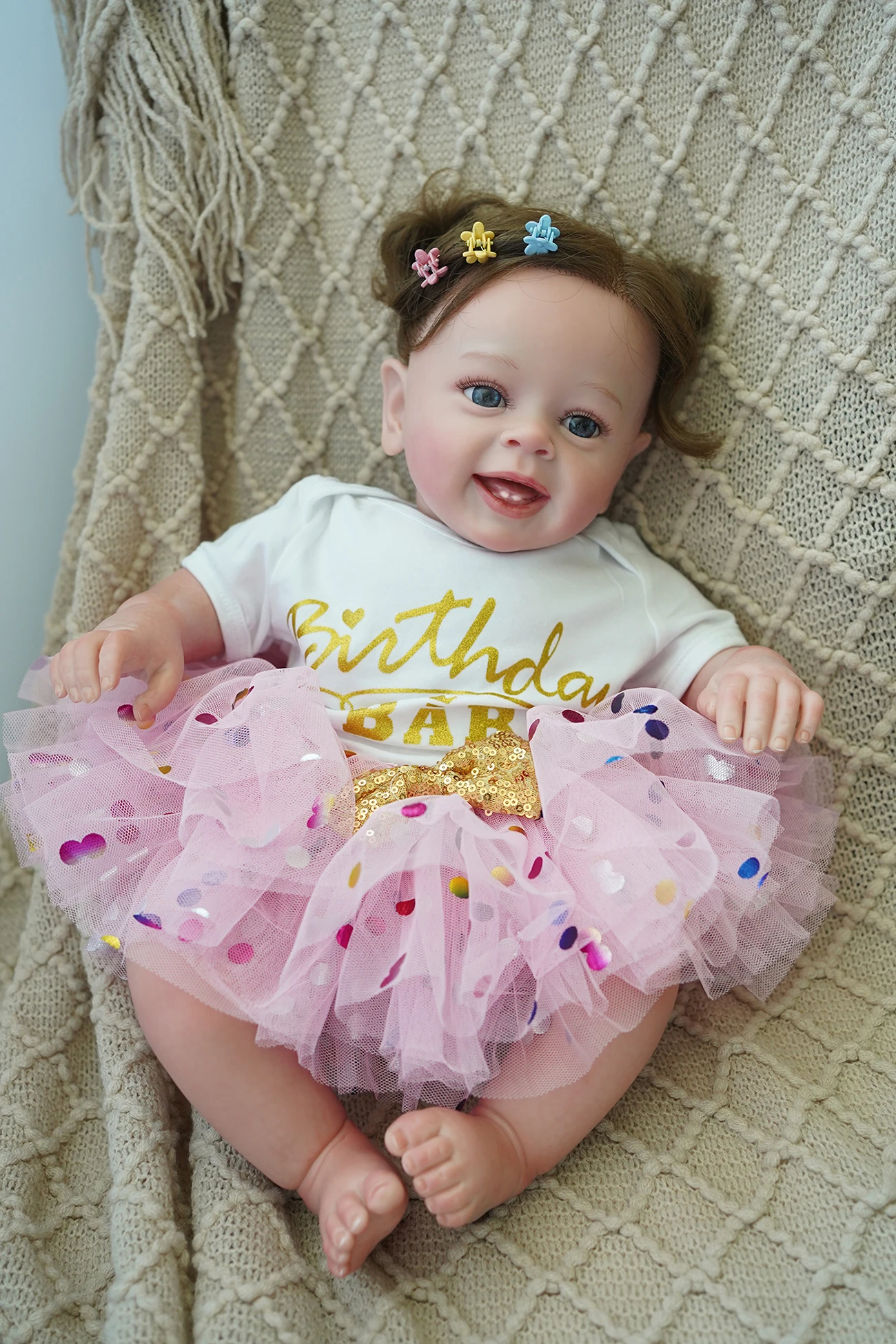 

60CM High Quality Doll YANNIK Baby Reborn Toddler Popular Girl Doll Soft Cuddle Body with rooted brown hair