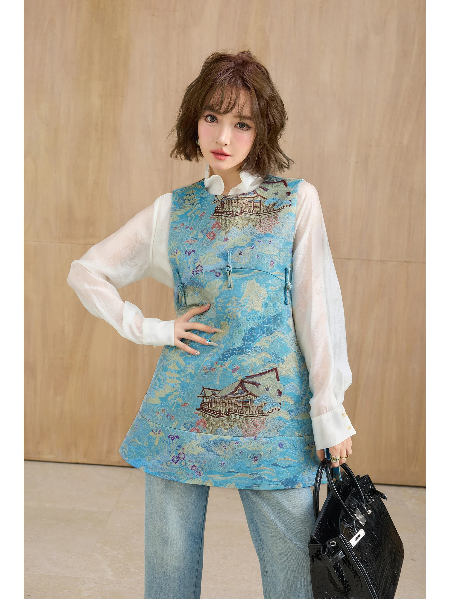 

MIUCO New Chinese Sle National Trend Blue Embroidered Silk Vest without Sves Women's Outerwear round Ne Long Jaet