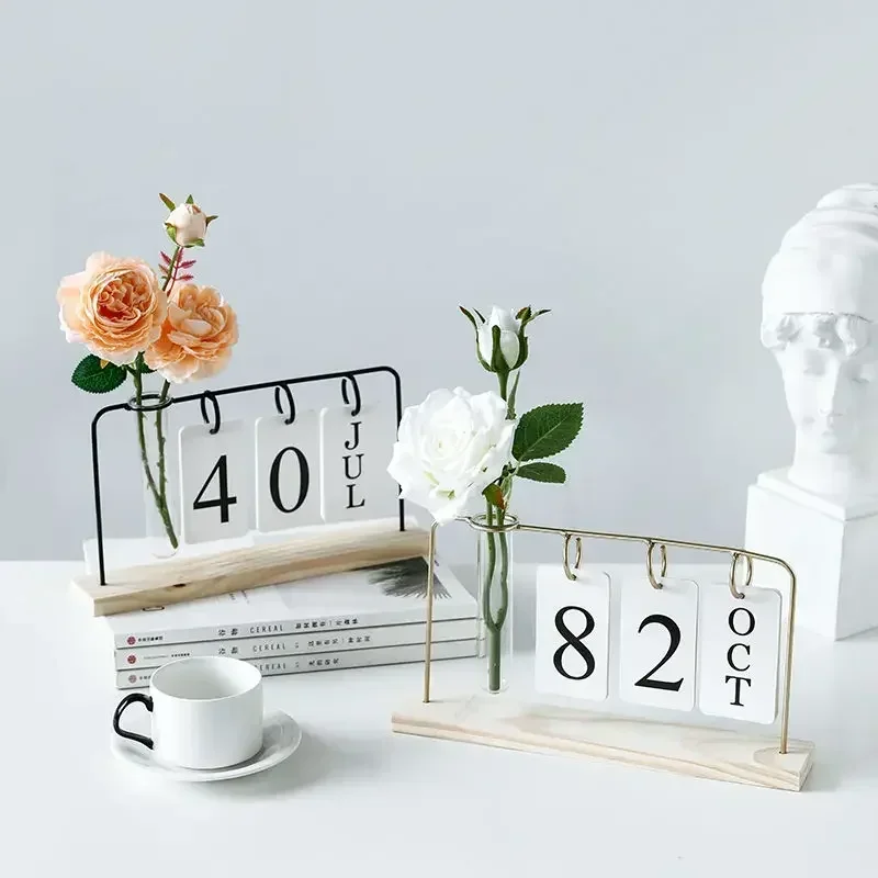 

Modern decorative Metal frame calendar Ornaments Room Decor hydroponic transparent glass vase Home decoration dried flower vase