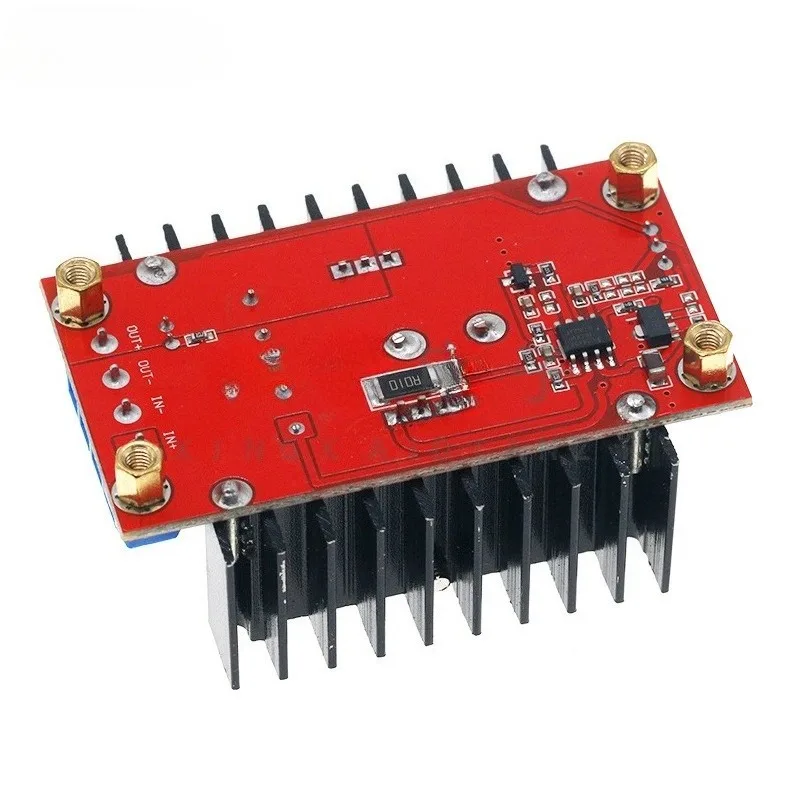 Boost module 150W Boost module DC-DC car notebook mobile power supply 10-32V to 12-35V adjustable