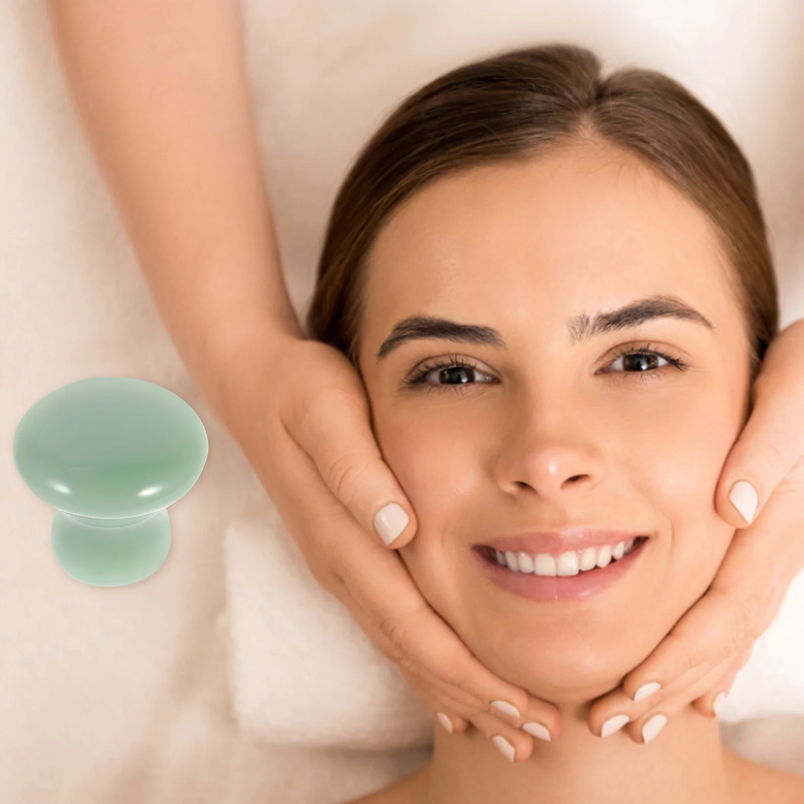 หินนวดหน้า 1 ชิ้น ทำจากหยกธรรมชาติ รูปทรงเห็ด ใช้ขูดผิวเพื่อการดูแลผิว ขจัดสารพิษ บรรเทาอาการปวดกล้ามเนื้อ  สีเขียว