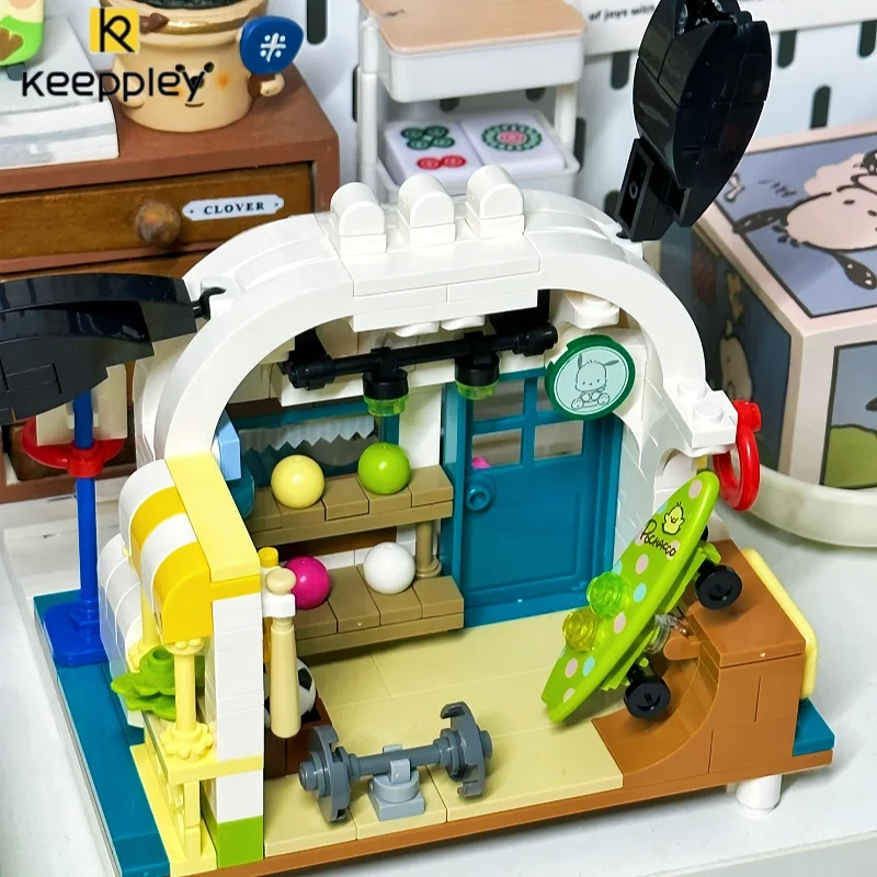 Keeppley Sanrio Building Blocks Pochacco House Architectural Model Cute Cartoon Decoration Puzzle Assembly Ornament Gift