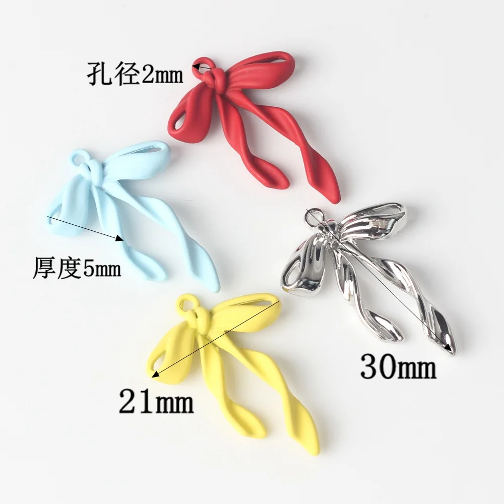 10Pcs/pack Simple Alloy Colorful Spray Painted Ribbon Bowknot Pendant DIY Bracelets Necklaces Jewelry Accessories