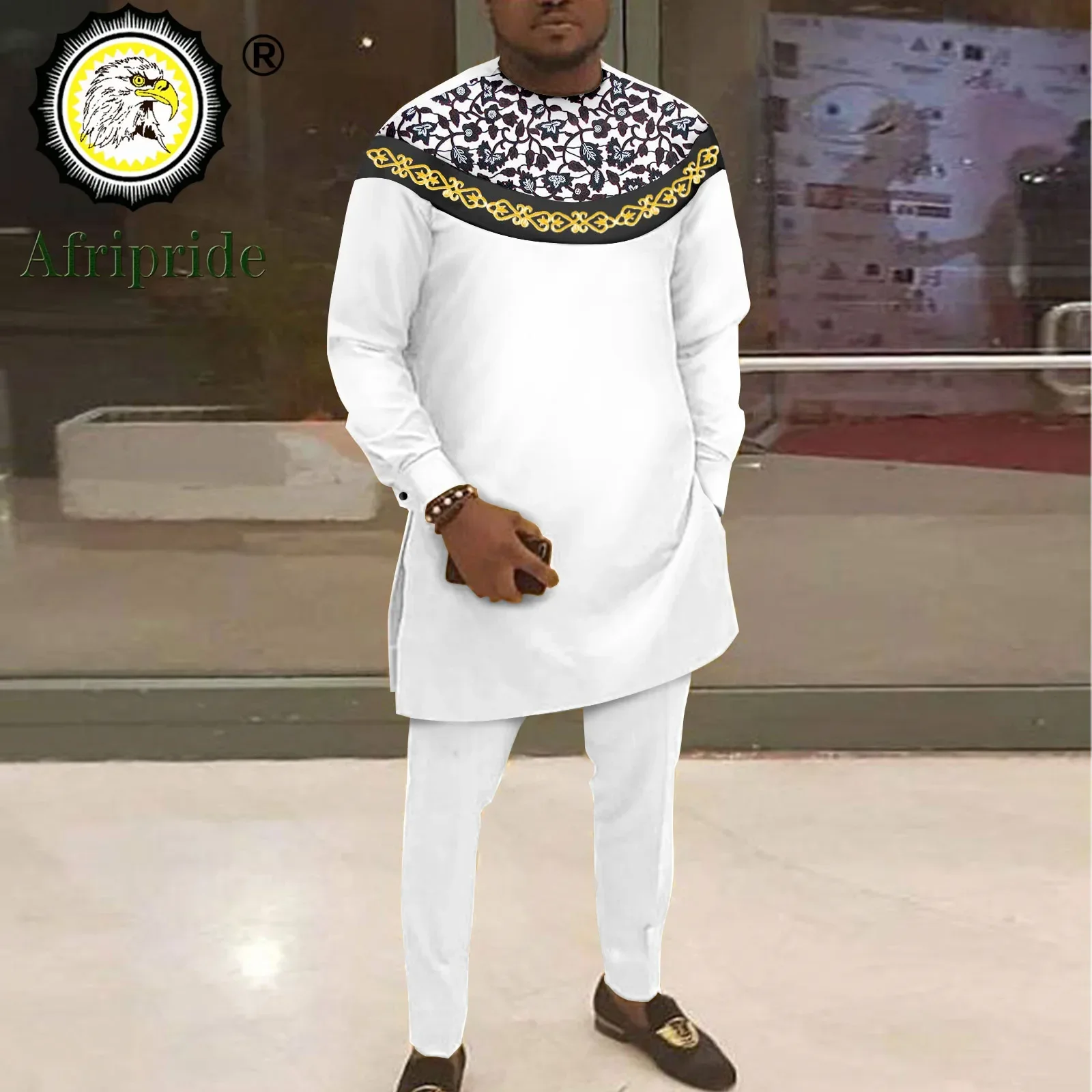 

African Men`s Clothing Embroidery Tops and Pants 2 Piece Set Dashiki Outfits African Attire Kaftan Wedding Suit A2216017