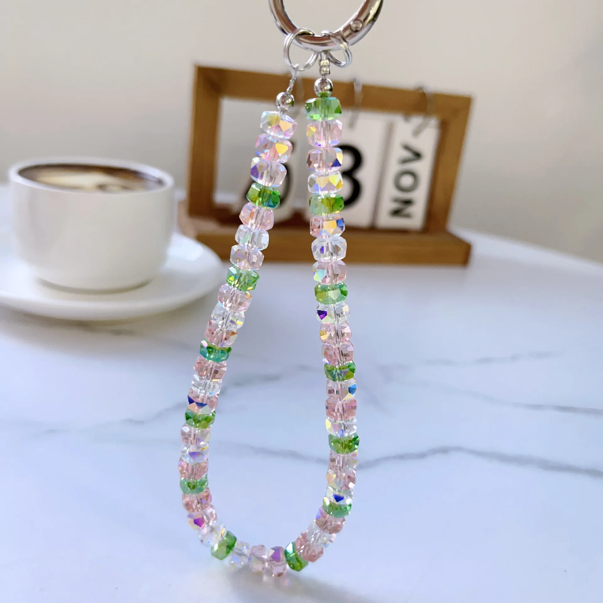 

Luxury Crystal Car Wheel Beaded Phone Pendant Elegant Bag Charm High Grade Mobile Decoration Accessory