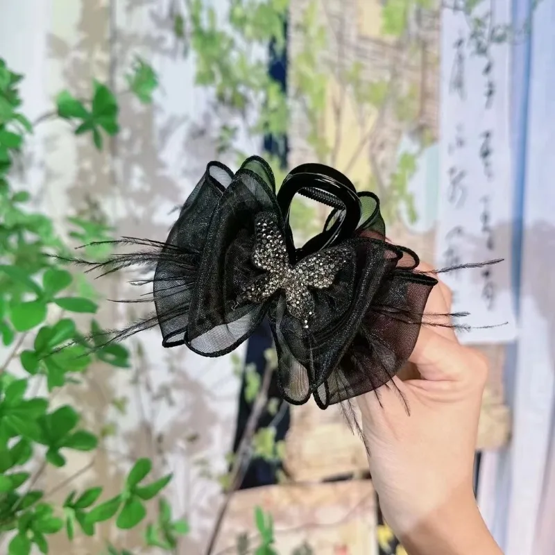 Fashion Black Butterfly Hairpin Hair Accessories for Women Retro Elegant Mesh Feather Grab Clip Headwear Girl Jewelry Tiara Gift