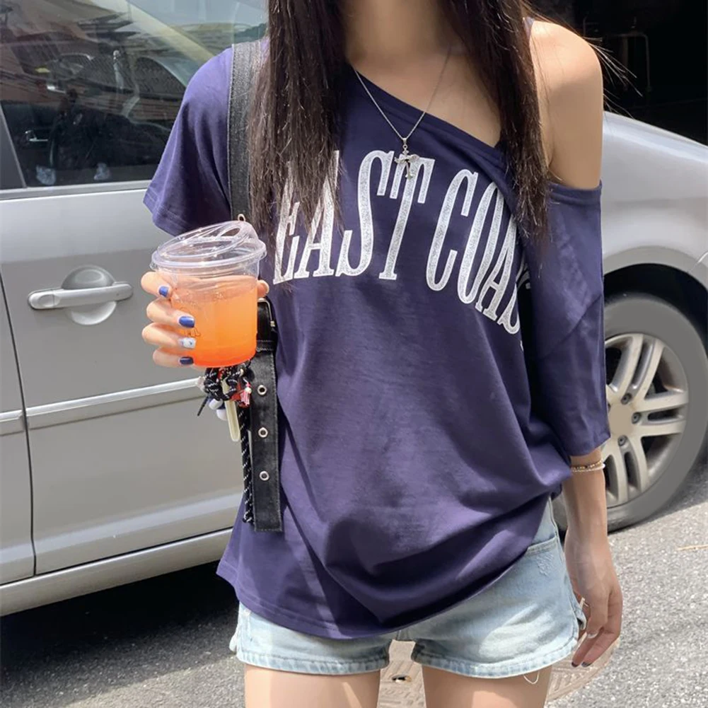 Summer-Friendly Off Shoulder T-Shirt for Women with Letter Print Accent Short Sleeve Relaxed Fit Top for Outdoor Relaxation