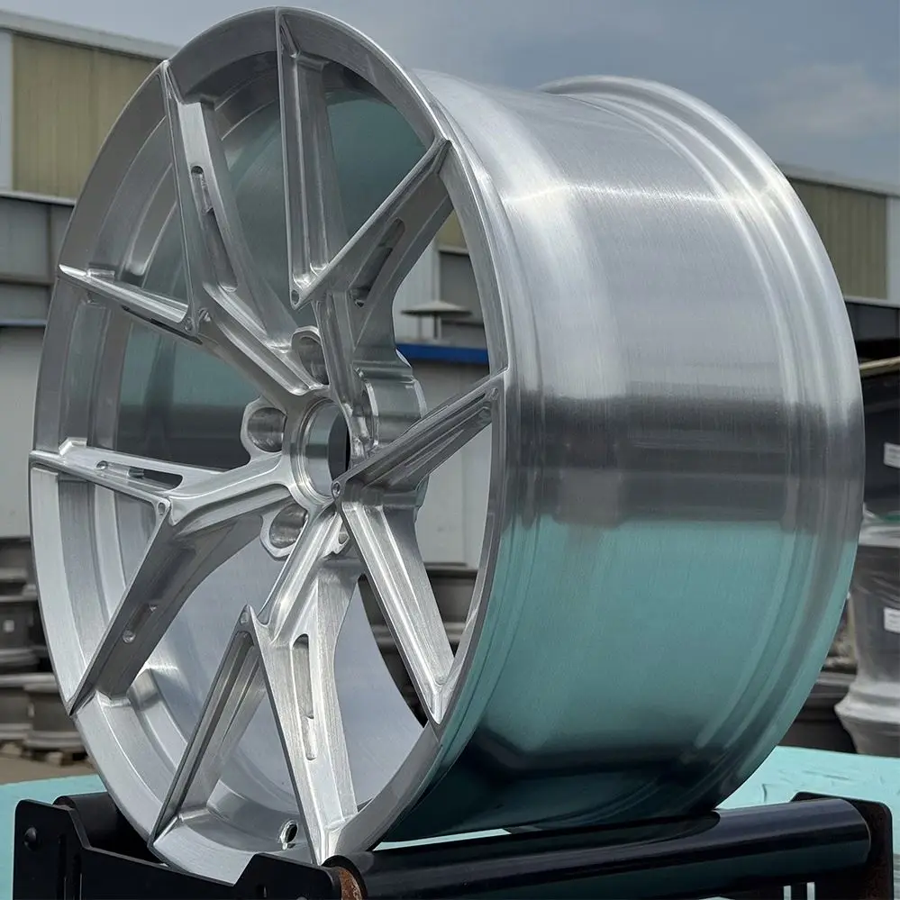 

Кованые колеса гоночного автомобиля Accord на заказ 5x114.3, моноблочный новый сорт, материал из матового сплава на заказ