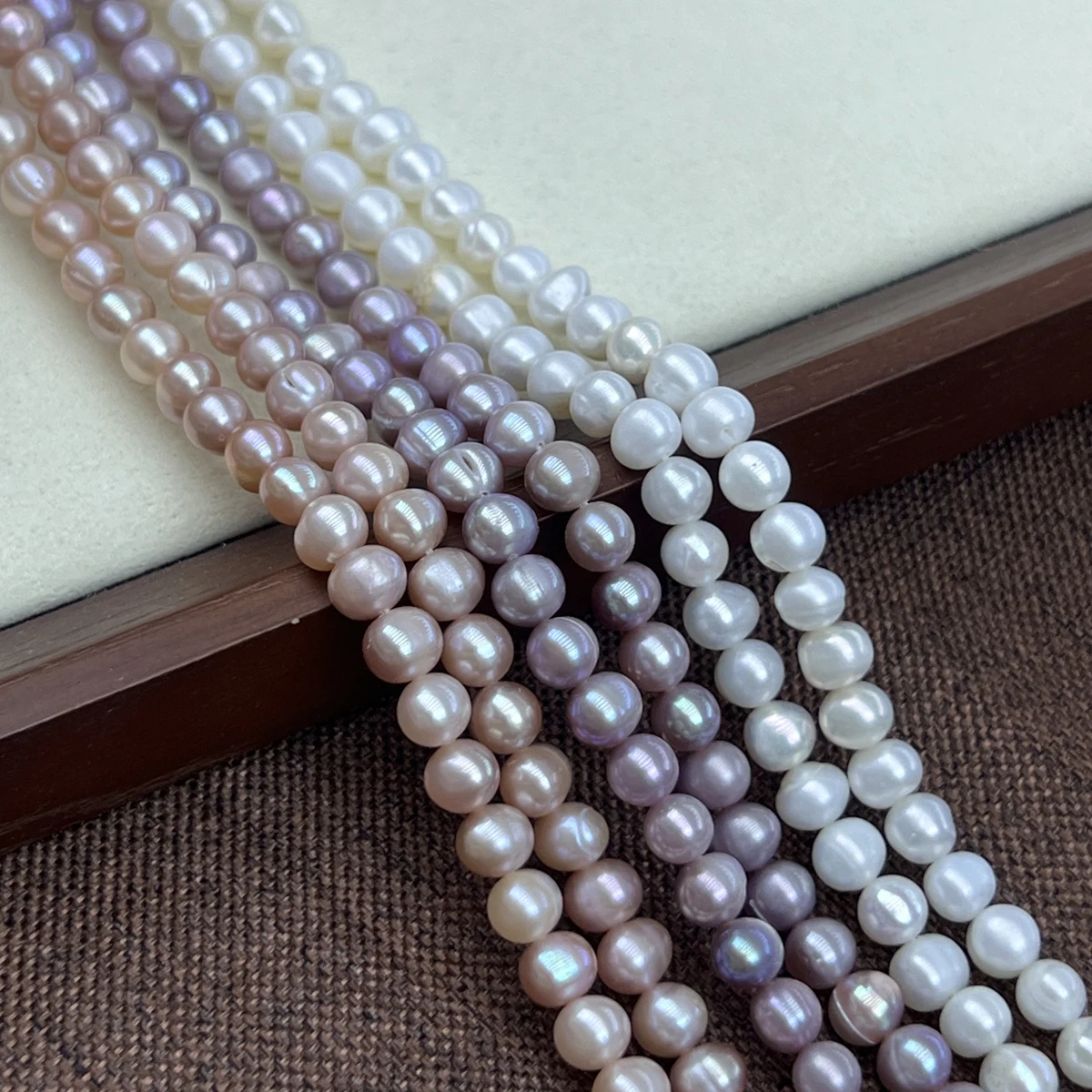 

Natural Freshwater Pearl 9-10mm A White Purple Orange Big Round Bead Jewelry MakeDIY Necklace Bracelet Accessories Women Wedding