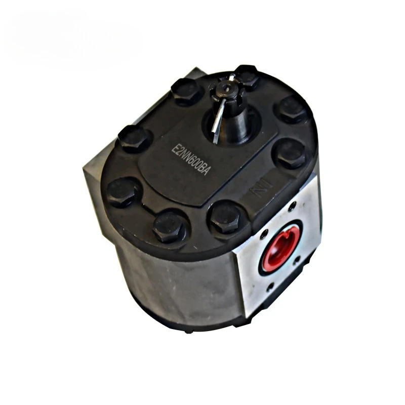 مضخة هيدروليكية E2NN600BA للجرار