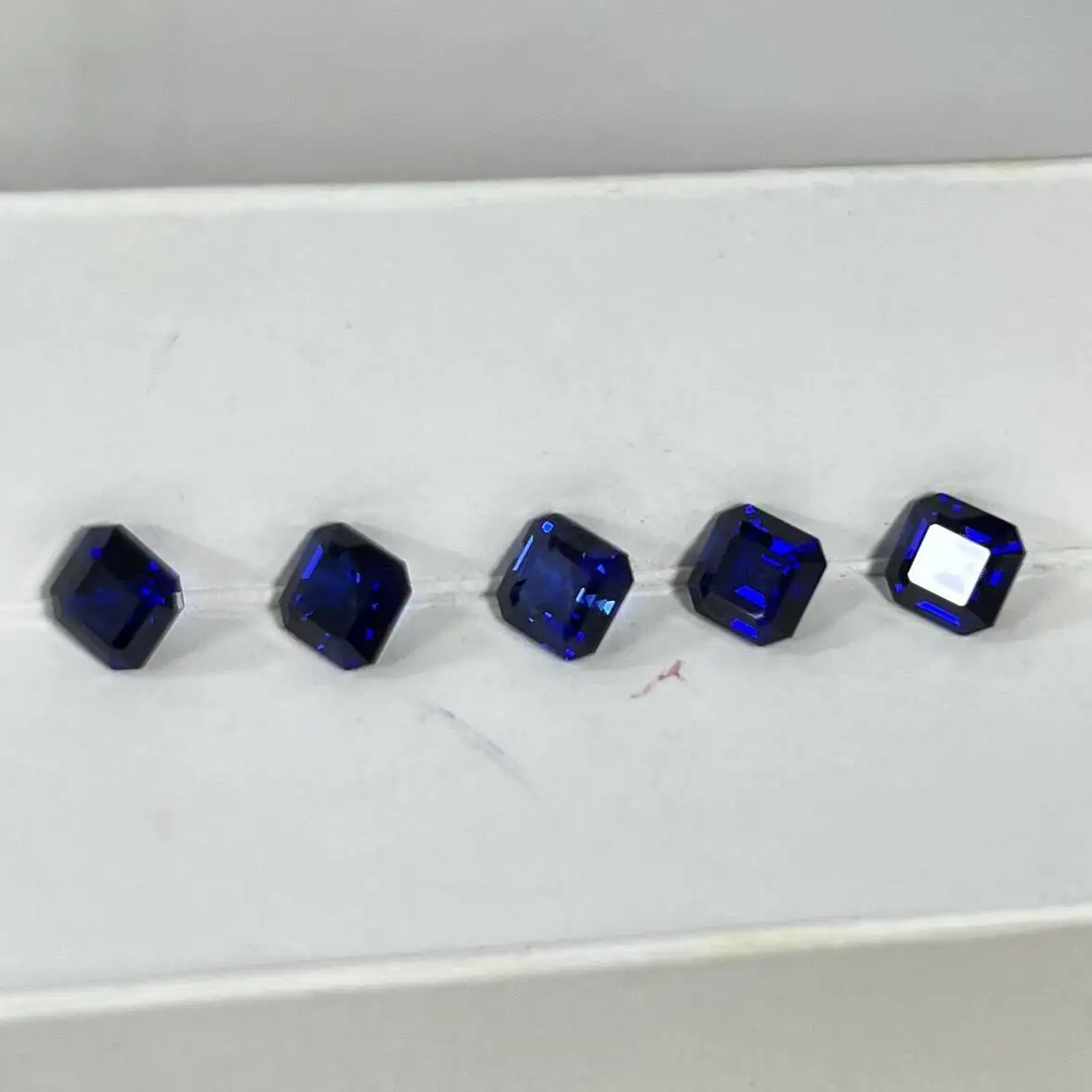 

1PC/Lot 5x5mm Asscher Cut Lab Created Blue Sapphire Gemstone