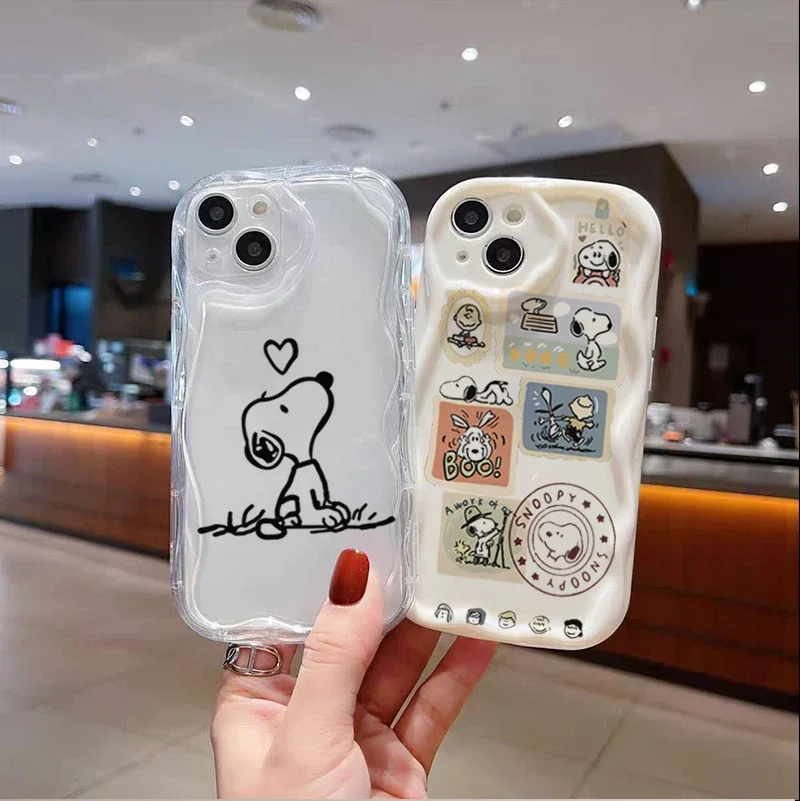 Phone Case For Samsung Galaxy S25 S24 S23 Ultra S22 S21 Plus S20FE S23FE S24FE S21FE A15 cover Cute Cream Wavy Edge Snoopy