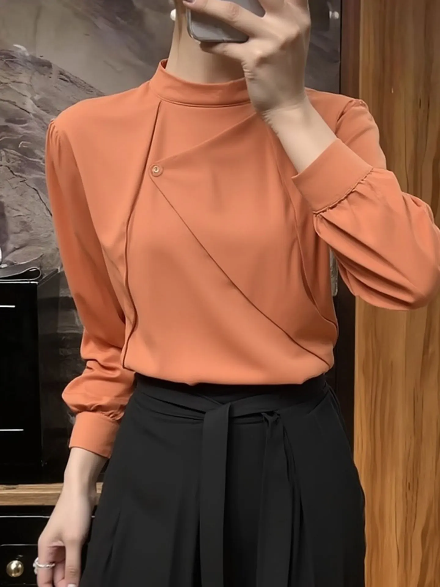 

Ele Pure Color Long Sve irt Women's Faionable Spring High-End European Brand Silk Top Classy Sophistied Ele