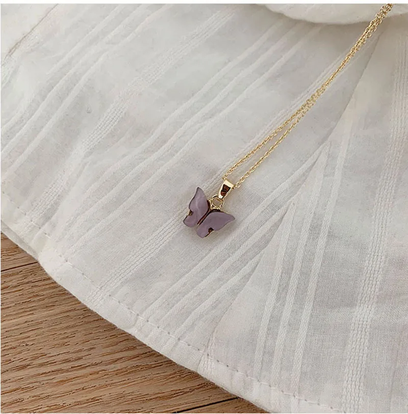 Lcr Fairy Jewelry ~ قلادة على شكل فراشة للنساء، سلسلة ترقوة بسيطة وأنيقة، قلادة سلسلة عنق عصرية جديدة، أرجواني