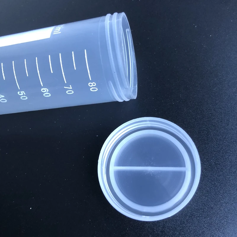 PCR 분석에 사용 스크류 커버 캡이있는 스케일 라인 샘플 튜브가있는 100ml 플라스틱 원심 분리기 튜브 12 개