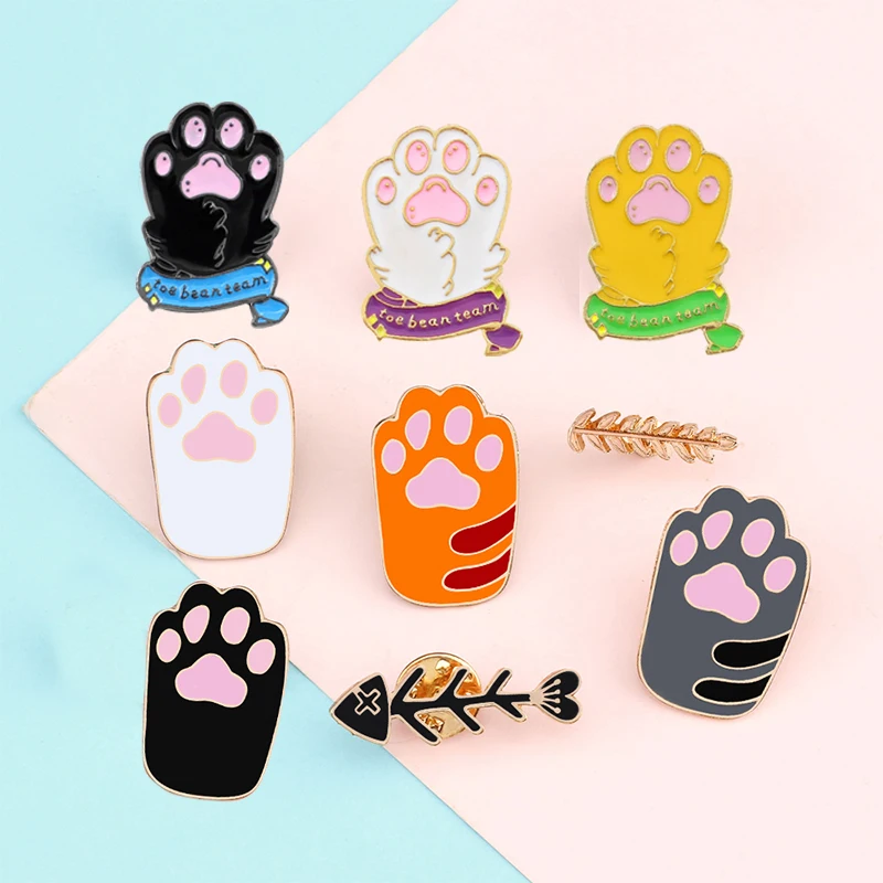 Cat Colorful Foot Pins Acrylic Badges Brooch lapel Pin For Women Clothes On The Backpack Accessories jewelry 1Pcs Cute Cartoon