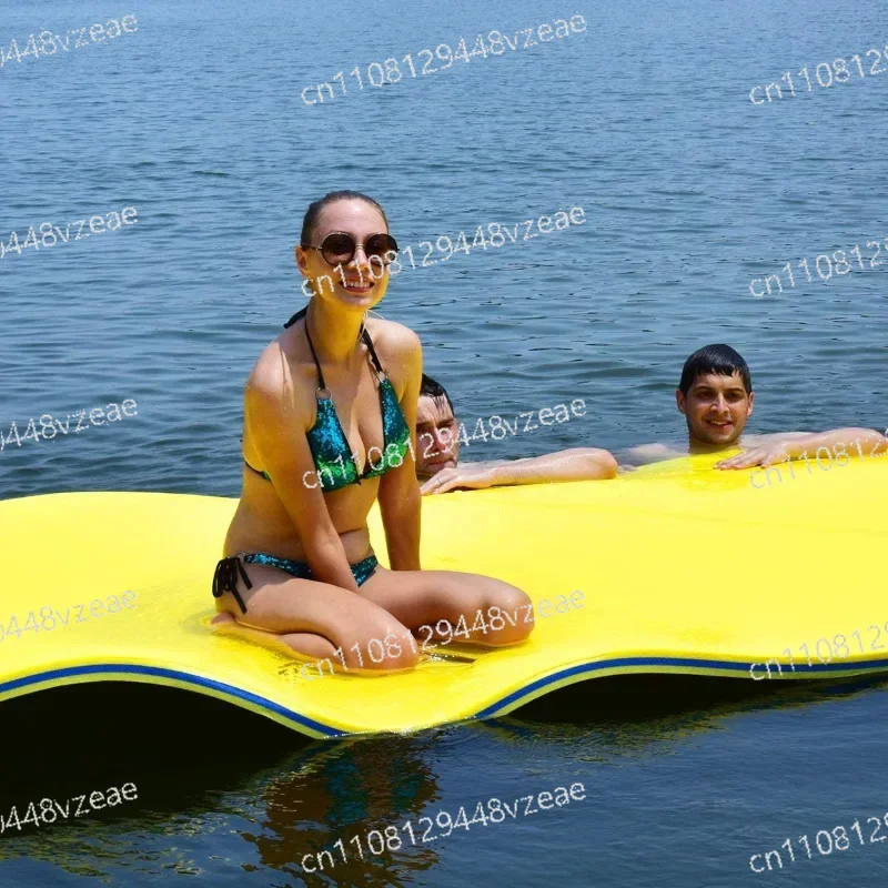 Summer New Outdoor Tear Resistant XPE Foam Swimming Pool Water Blanket Floating Bed Light Smooth Surface Portable Foam Pad