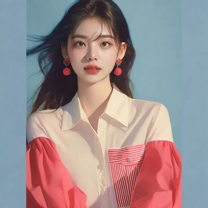قميص فريد من نوعه بأكمام قصيرة للنساء مع تصميم متخصص وفضفاض ومرقعة وأكمام طويلة XQ671