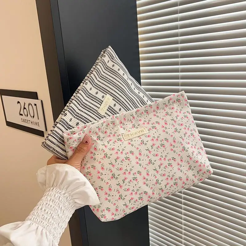 

Cute Floral Black White Stripes Cosmetic Bag Large Capacity Travel Portable Girl Makeup Storage Bag Toiletry Bag Clutch Bag Gift