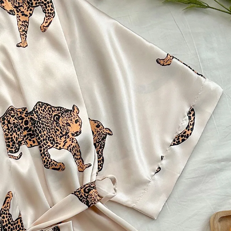 Ice Silk Nightgown Summer Thin Simulation Silk Leopard Print Simple Home Wear Sexy Cardigan Lace Up One Size Bathrobe for Women