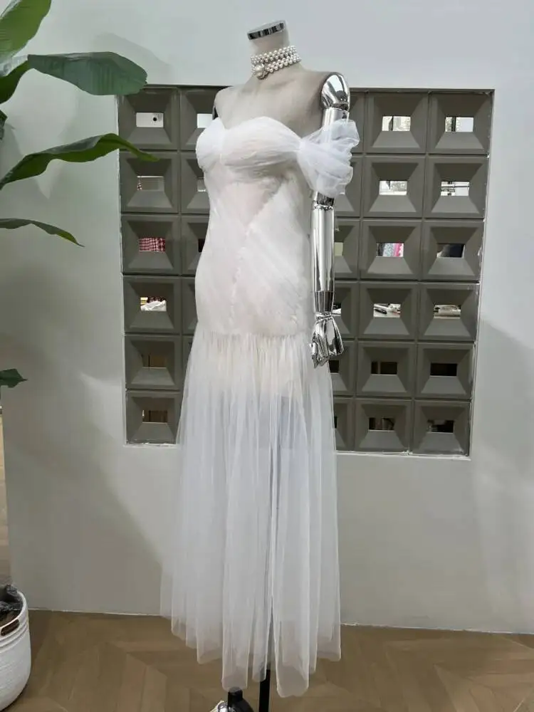 DFDG فستان سهرة نسائي أنيق مطوي من التل بدون حمالات فستان حفلات الزفاف رقبة فاخرة زفاف رسمي لربيع وصيف 2025