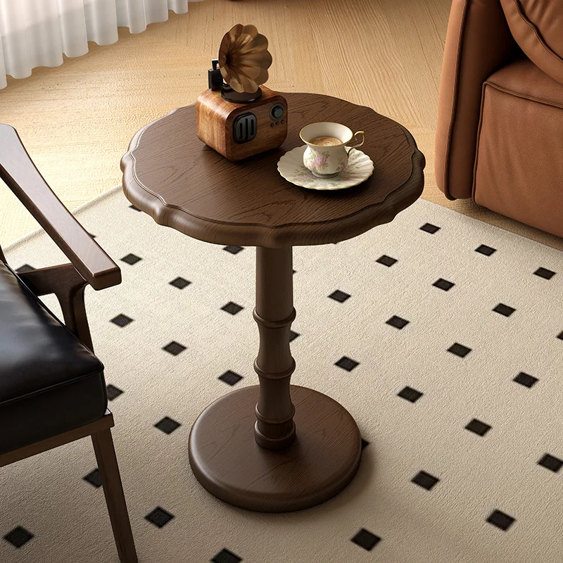 French medieval solid wood small coffee table, living room sofa side small apartment balcony small round table retro corner