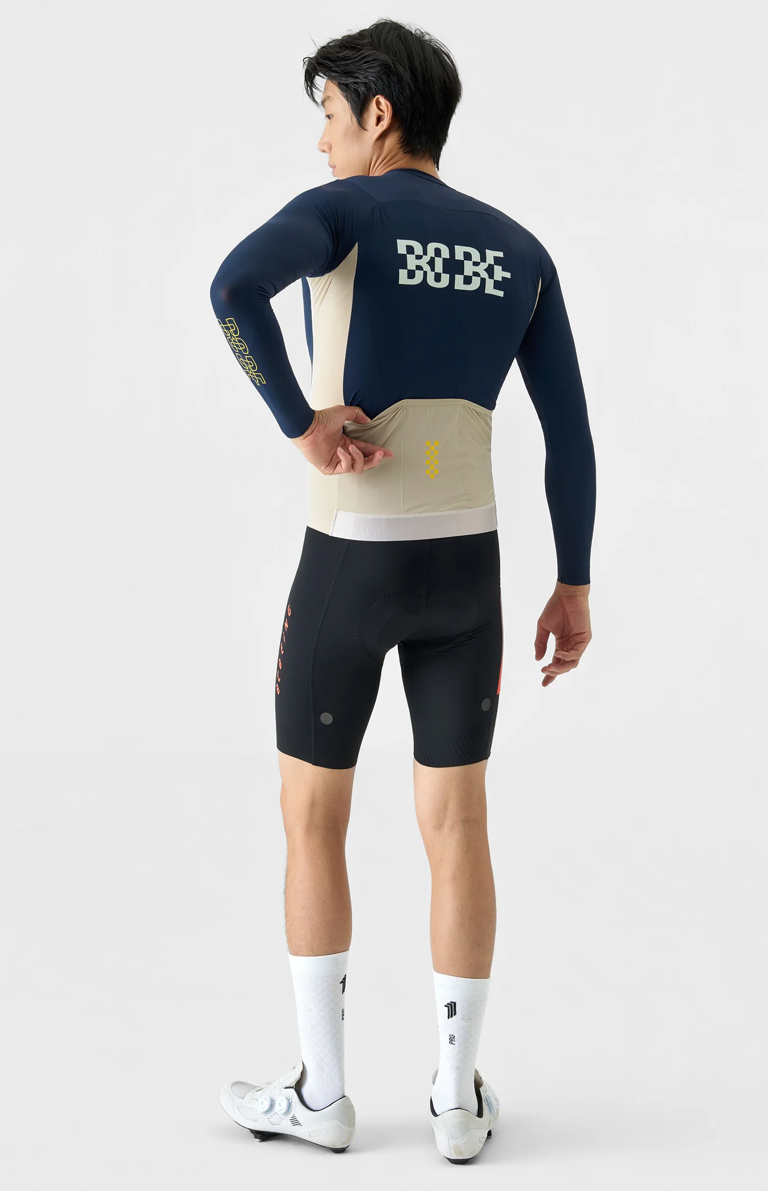 BCBE-ING Herren-Radtrikot, langärmelig, leichtes, atmungsaktives Material, passgenaue Ärmelbündchen, Rennsport-Design, aerodynamisches Radtrikot, Fahrradoberteil. – Detail 13