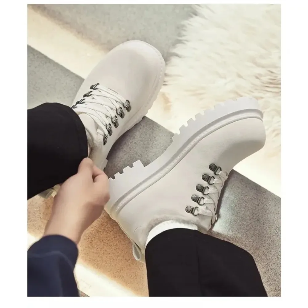 2025 nuevos zapatos Derby tendencia zapatos de cuero pequeños para hombres mocasines elevadores de plataforma de moda zapatos de plataforma para hombres