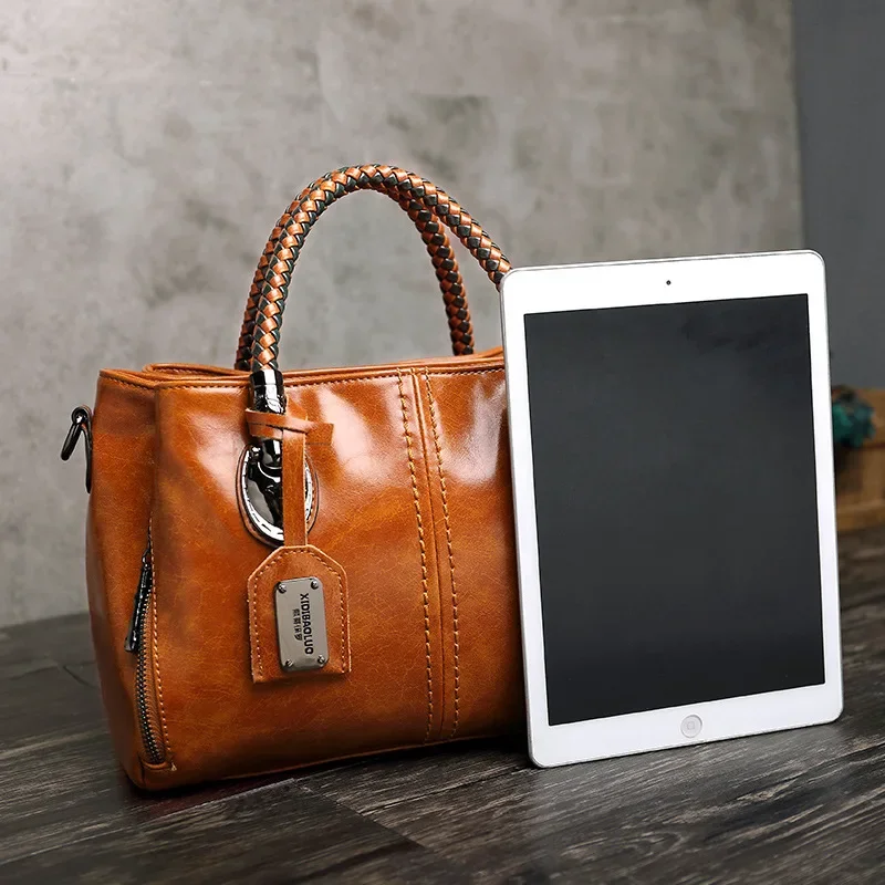 New Retro Female Handbag Soft Leather Shoulder Crossbody Bag Fashionable Three-layer Practical Large Capacity Women's Bag
