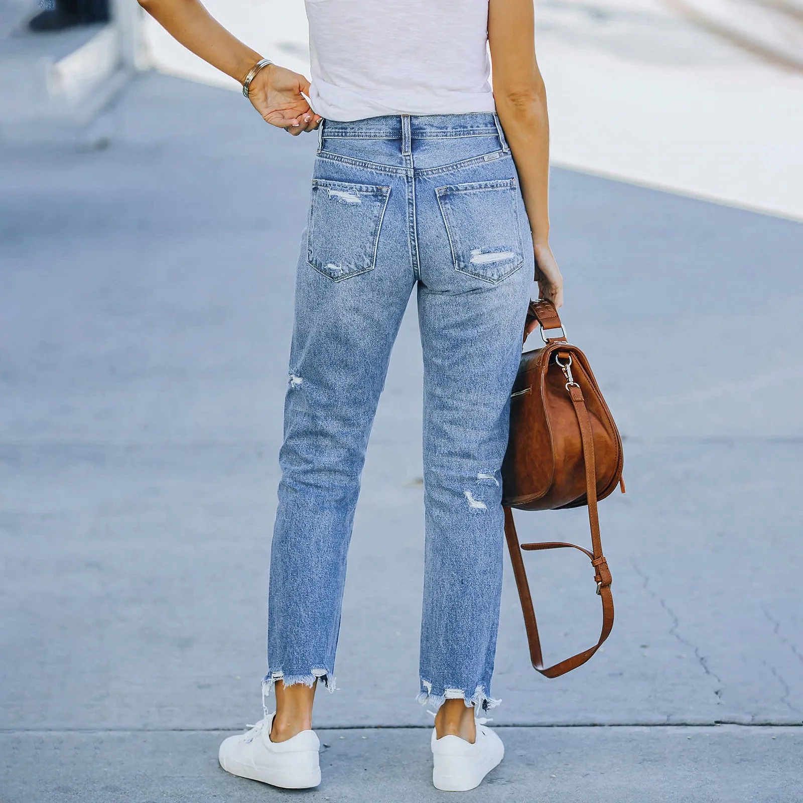 Pantaloni in Denim a gamba dritta a vita alta da donna polsini irregolari caviglia sfilacciata moda lavato vecchio colore fori strappati pantaloni Jeans da donna