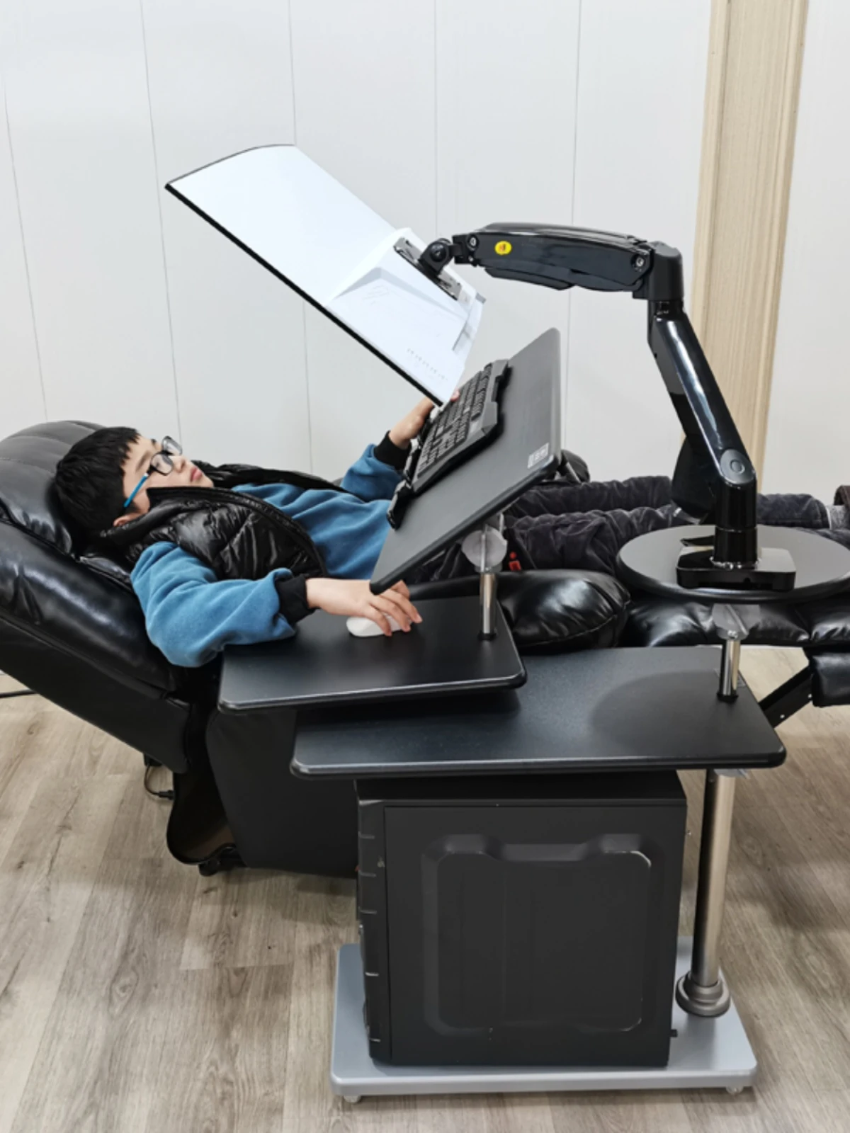 Bedside table, desktop computer, mechanical arm table, lifting table, lazy person cockpit suspension bracket