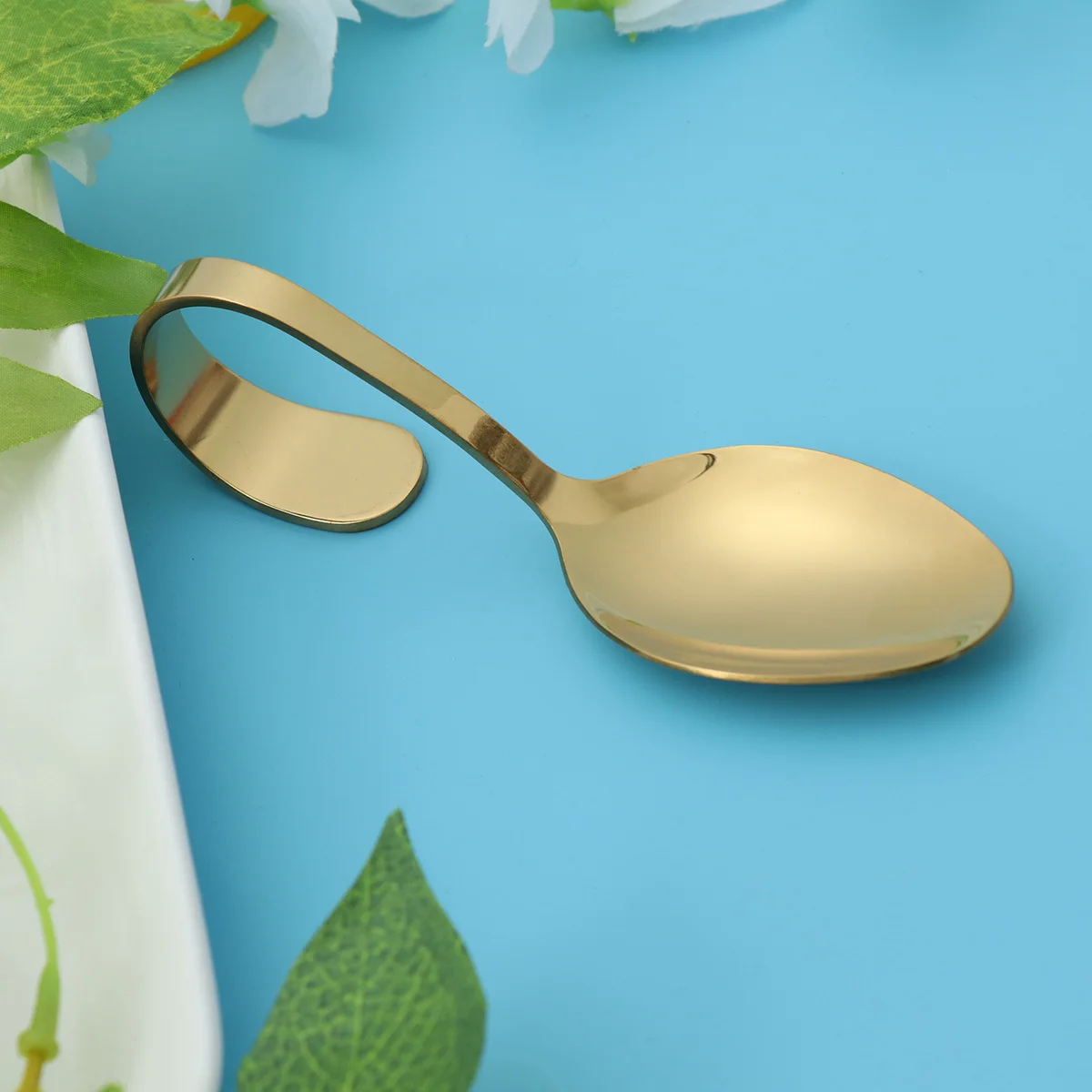 

Curved Handle Stainless Steel Spoon Golden Polished Rustproof Lightweight Perfect for Hotel Buffet Food Serving