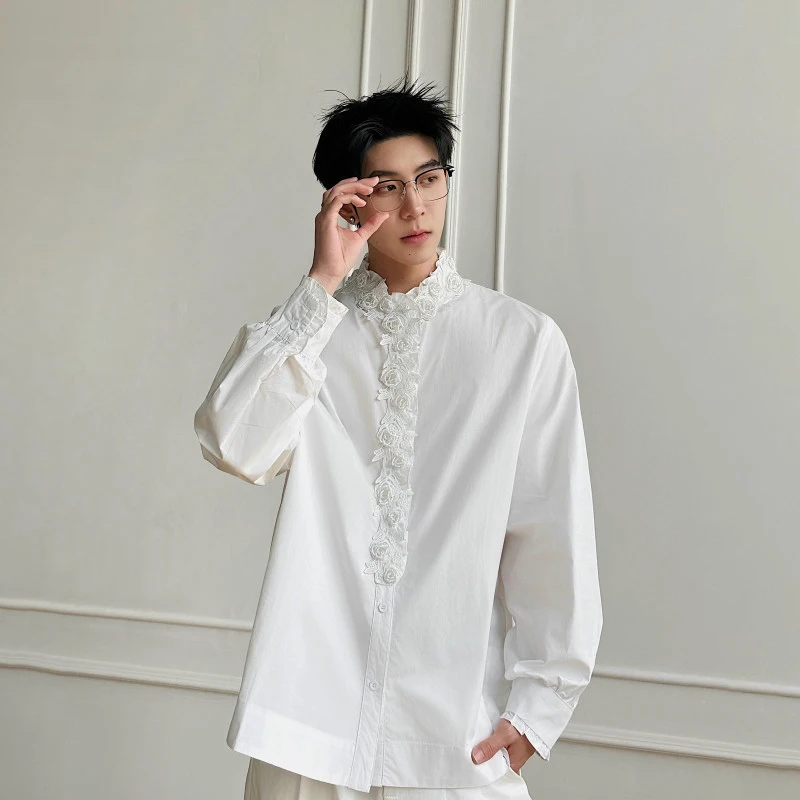 WTHT Fashion Men's Heavy Industy Beads Spliced 3D Flower Design Shirts Trendy Solid Color V-neck T-shirt Male 2026 Summer 2A3065