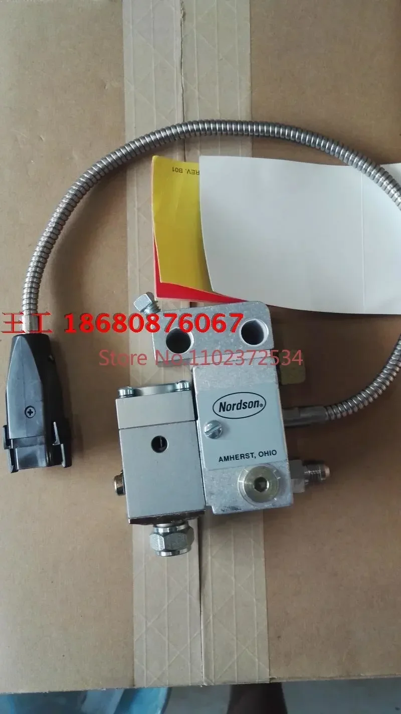 

Автоматический распылитель American Nordson с термоплавким клеем GUN, AUTO, H-20-T H20 274702
