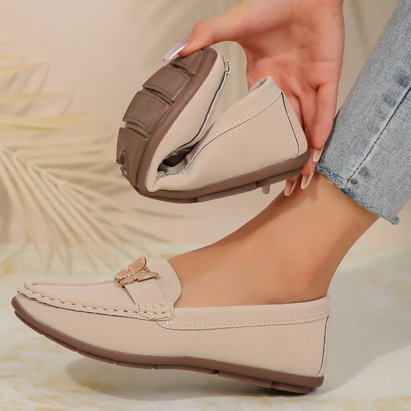 Осенние лоферы без шнуровки, женские туфли на плоской подошве с круглым носком, женские туфли на плоской подошве с металлическим бантом и мягкой подошвой, повседневные однотонные кроссовки Zapatos Mujer