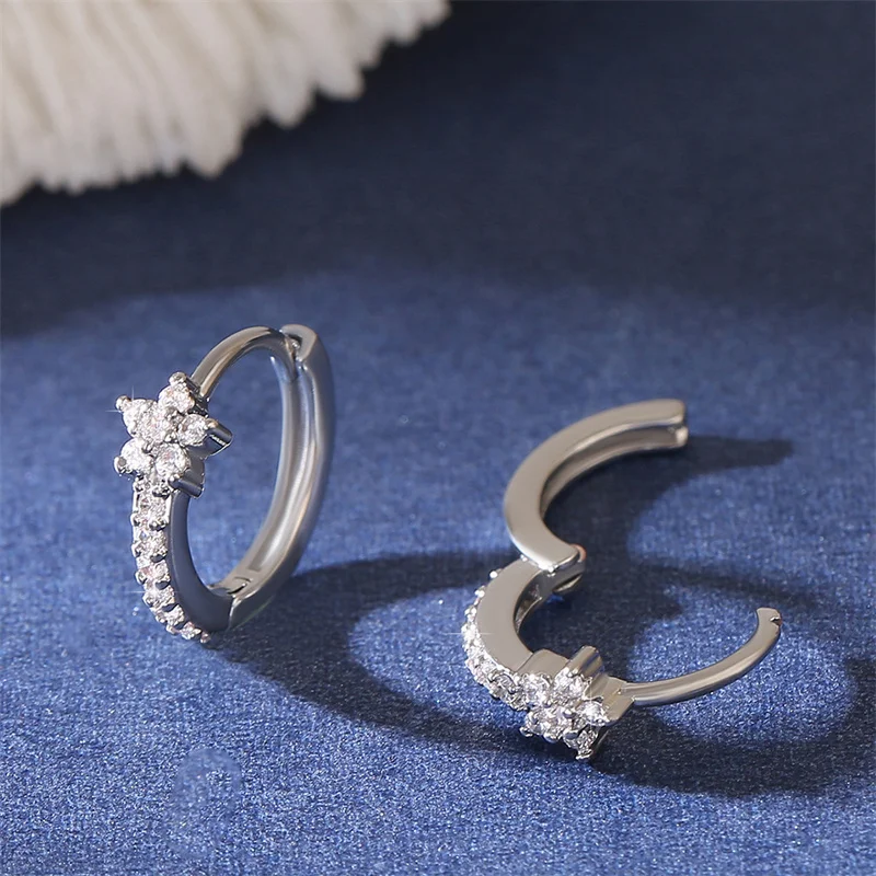 Mini Zircon Star Hoop Earrings for Women Gold Plated Metal Earrings Korean Fashion Ear Buckle Jewelry Accessories Gifts