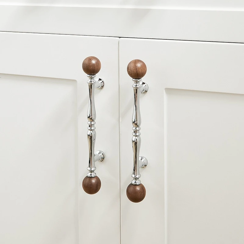 Naturholz mit Chrom-Messing Kreative Schlafzimmer-Kleiderschrankgriffe Küchenschrankgriffe Luxuriöse Schwarznuss-Schranktürknöpfe – Detail 3