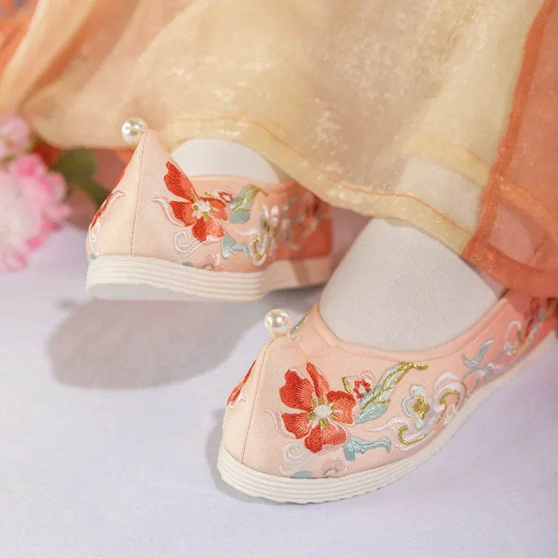 CY281 2024 Spring New Style Hanfu Embroidery Shoes With Ancient Dress Toe Gradual Cloth Ming Hanfu Shoe