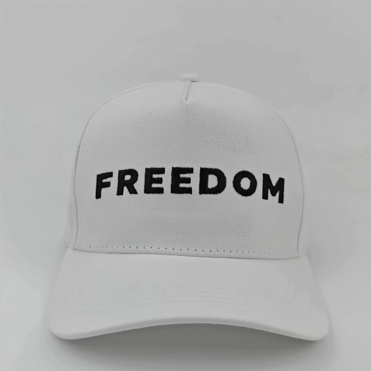 Charlie Kirk Hut, Goldstickerei, USA 47, Baseballkappe für Männer und Frauen, republikanische Geschenkhüte, weiß – Detail 7