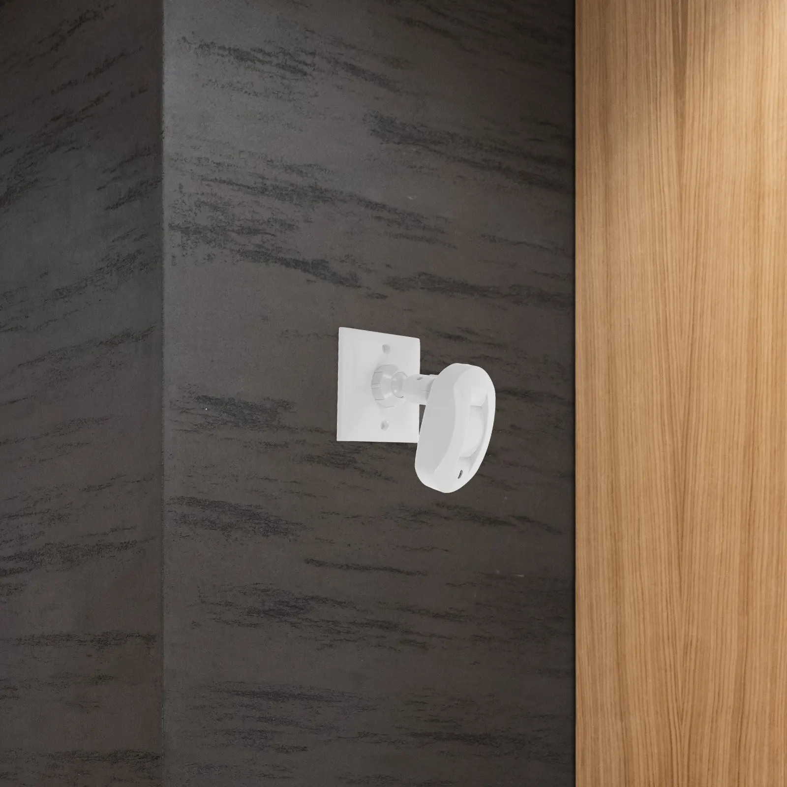 

Infrared Alarm with Remote Detection and Linkage Compact Lightweight Design for Home Business Office Security Indoor