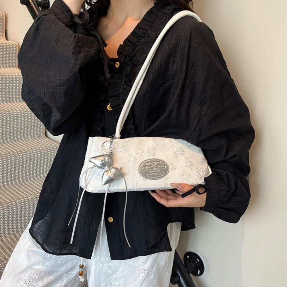 

Trendy Elegant French Stick Handbag Leisure Commuting Underarm Bag Zipper Solid Color Jacquard Shoulder Bag Girls